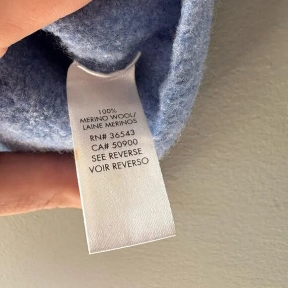 Calvin Klein, youth boys, size small, blue long sleeve 100% wool sweater - Picture 3 of 5